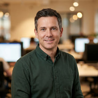 Daniel Carter, listed as Chief Technology Officer at Comet Wertode, in a profile image